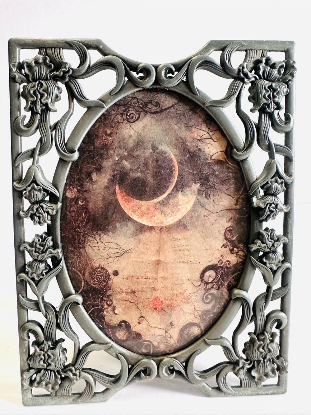Moonlit Iris — Mystic Dark Magic Gothic Frame 🌙 3.5x4.5